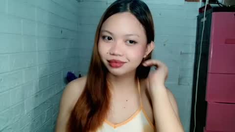Snapshot of jessiefoxx0 chatting on July 18, 2026, 5:17 pm Jessie online show from July 18, 2026, 5:17 pm
