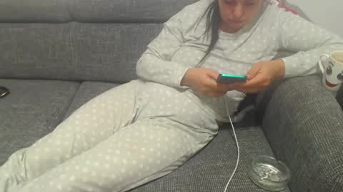 Snapshot of jessiestar3 chatting on March 6, 2025, 5:35 am jessiestar3 online show from March 6, 2025, 5:35 am