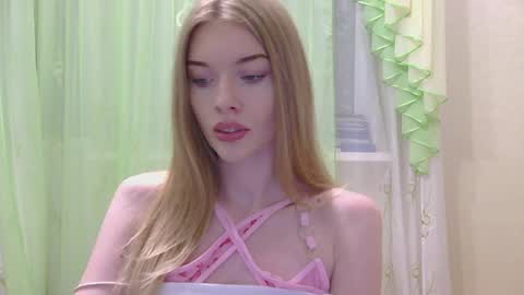 Marina online show from September 23, 2025, 6:22 pm