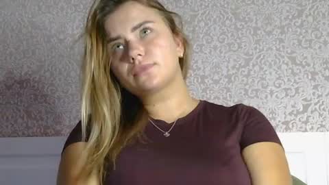 jesssexx6 online show from July 14, 2026, 10:21 am