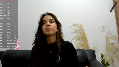 jessye_golden online show from June 7, 2026, 8:01 pm