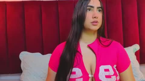 JESSY CORTES online show from June 19, 2026, 12:37 am