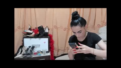 Jessylonghair online show from June 7, 2026, 7:17 pm