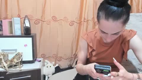 Jessylonghair online show from July 12, 2026, 7:49 pm