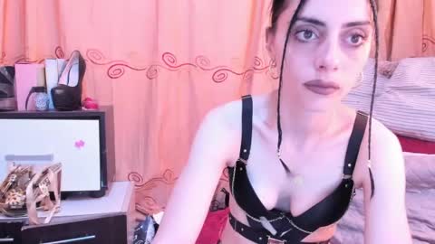 Jessylonghair online show from July 18, 2026, 7:01 am
