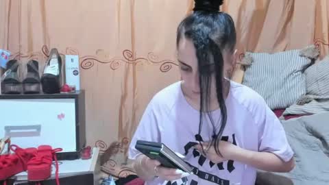 Jessylonghair online show from July 21, 2026, 7:27 pm