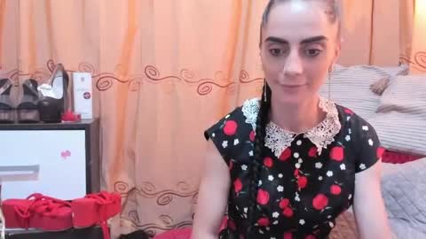 Jessylonghair online show from July 24, 2026, 1:42 pm