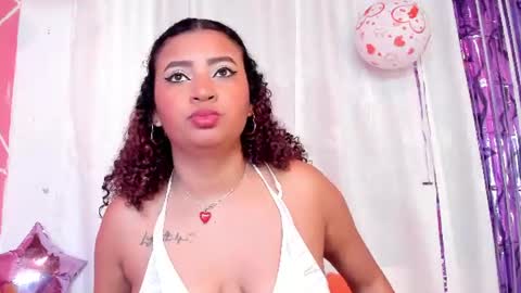 Snapshot of jessyzoe1 chatting on July 27, 2026, 2:24 pm Jezzy Zoe online show from July 27, 2026, 2:24 pm