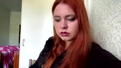 Violetta online show from May 26, 2026, 7:59 am