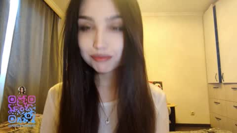 I am Gina ntmu Lets hit 10 Thumbs Up together online show from February 12, 2026, 7:36 am