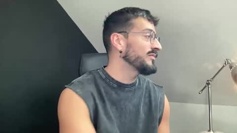 JEUNEMEK007 online show from February 9, 2026, 4:11 pm