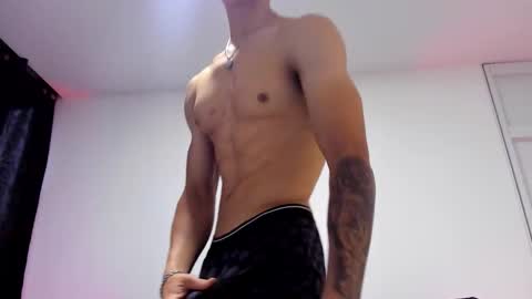 Snapshot of jey_cox23 chatting on November 15, 2025, 11:18 am jey cox online show from November 15, 2025, 11:18 am