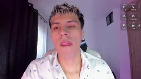 Jeyden Camilo online show from September 22, 2025, 9:28 pm