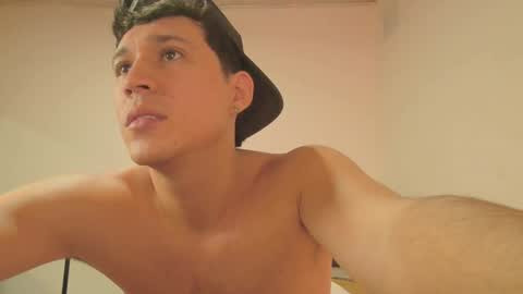 Snapshot of jeyson_big chatting on July 11, 2026, 3:15 pm jeyson_big online show from July 11, 2026, 3:15 pm
