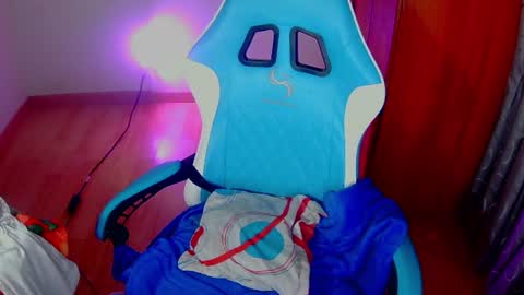 Stif Universe online show from November 14, 2025, 1:26 am