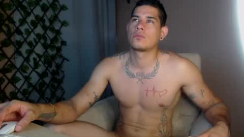 Snapshot of jffer_slhom chatting on May 19, 2026, 10:38 pm jffer_slhom online show from May 19, 2026, 10:38 pm
