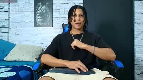 Snapshot of jhay_wheeler777 chatting on October 17, 2025, 3:31 am jhay_wheeler777 online show from October 17, 2025, 3:31 am