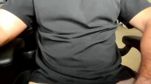 jhernandez13 online show from September 18, 2025, 11:34 am