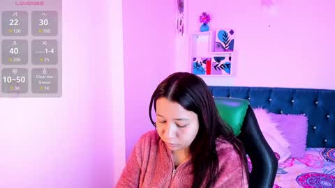 Jhiinny online show from January 15, 2025, 3:33 am