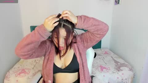 Jhiinny online show from February 8, 2025, 11:12 am