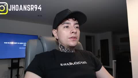 Snapshot of jhoan_saenz chatting on May 12, 2026, 2:08 am Jhoan Saenz online show from May 12, 2026, 2:08 am