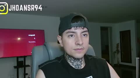 Snapshot of jhoan_saenz chatting on July 5, 2026, 2:18 am Jhoan Saenz online show from July 5, 2026, 2:18 am