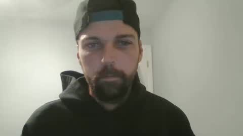 Snapshot of jholls chatting on January 14, 2025, 3:43 am jholls online show from January 14, 2025, 3:43 am