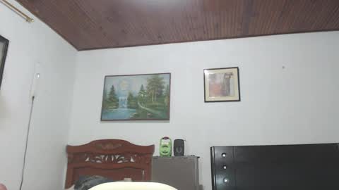 Snapshot of jhon_tommy chatting on December 26, 2024, 10:48 am jhon tommy online show from December 26, 2024, 10:48 am