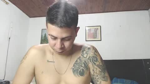 Snapshot of jhon_tommy chatting on January 10, 2025, 12:27 am jhon tommy online show from January 10, 2025, 12:27 am