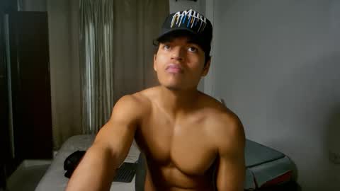 Snapshot of jhon_wich2 chatting on June 9, 2026, 6:19 pm Jhon wich2 online show from June 9, 2026, 6:19 pm