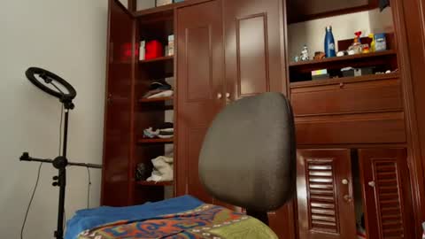 Snapshot of jhon_wich2 chatting on July 22, 2026, 6:43 pm Jhon wich2 online show from July 22, 2026, 6:43 pm