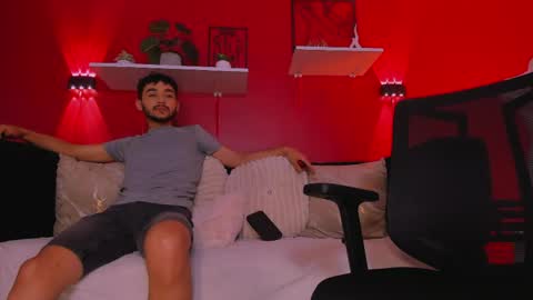 Jhon and jonny online show from May 17, 2026, 7:21 pm