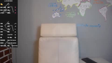 Snapshot of jhonblacke chatting on February 19, 2025, 8:10 pm jhon online show from February 19, 2025, 8:10 pm