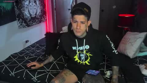 jhonny_ackerman online show from November 17, 2025, 6:08 am