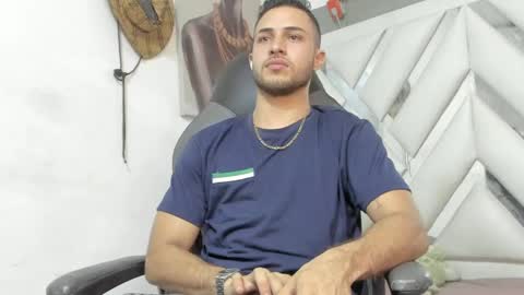 jhonny online show from December 18, 2024, 6:43 am