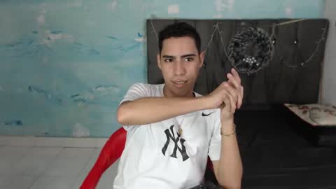 Snapshot of jhonny_latinboy chatting on January 21, 2025, 3:48 am Jhonny online show from January 21, 2025, 3:48 am