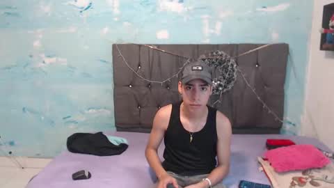 Snapshot of jhonny_latinboy chatting on January 26, 2025, 3:17 am Jhonny online show from January 26, 2025, 3:17 am