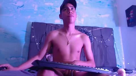 Snapshot of jhonny_latinboy chatting on January 26, 2025, 6:17 am Jhonny online show from January 26, 2025, 6:17 am