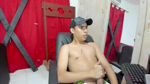 Snapshot of jhonny_latinboy chatting on January 30, 2025, 9:36 am Jhonny online show from January 30, 2025, 9:36 am