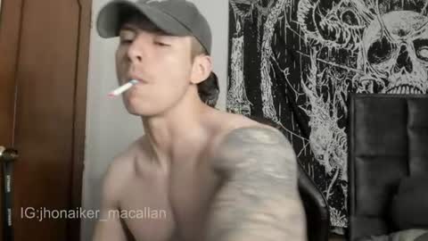 Snapshot of jhonny_macallan chatting on July 16, 2026, 3:12 am Jhonaiker online show from July 16, 2026, 3:12 am