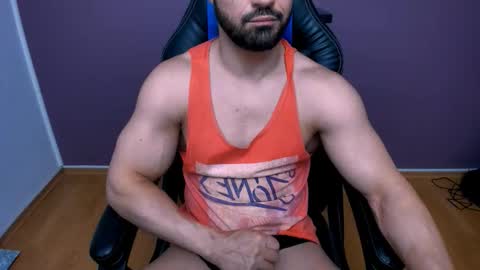 Snapshot of jhonnyboy007 chatting on November 30, 2025, 5:39 pm Black Diamond online show from November 30, 2025, 5:39 pm