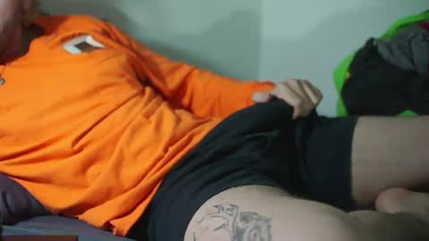 jhonnygoldendick online show from July 18, 2026, 5:55 am