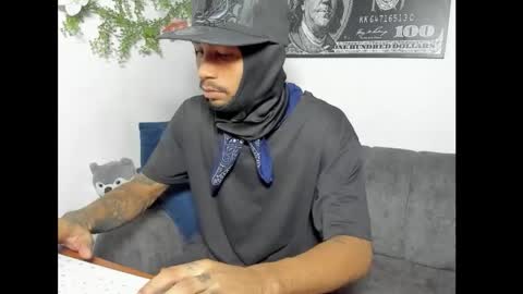 jhonson821 online show from November 6, 2025, 6:47 am