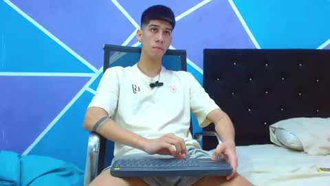 jhony_sex3 online show from February 3, 2025, 11:26 pm