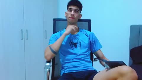 jhony_sex3 online show from September 24, 2025, 4:38 am