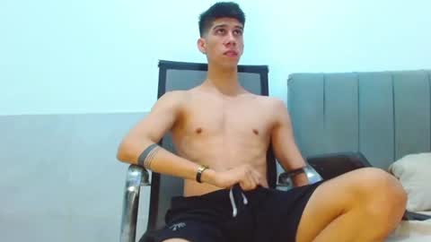jhony_sex3 online show from June 24, 2026, 7:07 am
