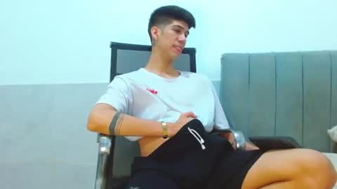 jhony_sex3 online show from June 28, 2026, 9:37 am