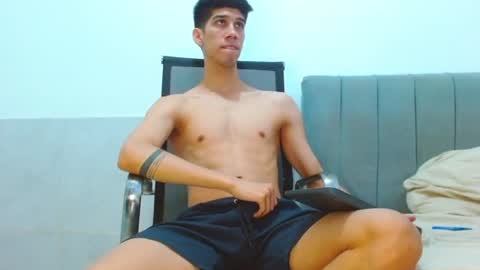 jhony_sex3 online show from July 5, 2026, 4:41 am