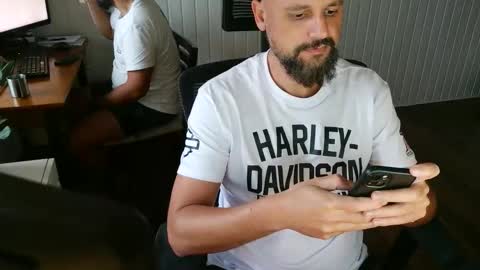 Snapshot of jhony_xx chatting on May 8, 2026, 6:57 pm Jhonny y Naty online show from May 8, 2026, 6:57 pm