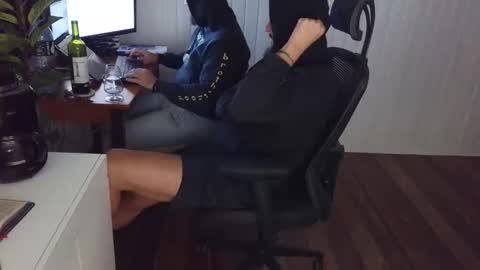 Snapshot of jhony_xx chatting on May 19, 2026, 9:54 pm Jhonny y Naty online show from May 19, 2026, 9:54 pm
